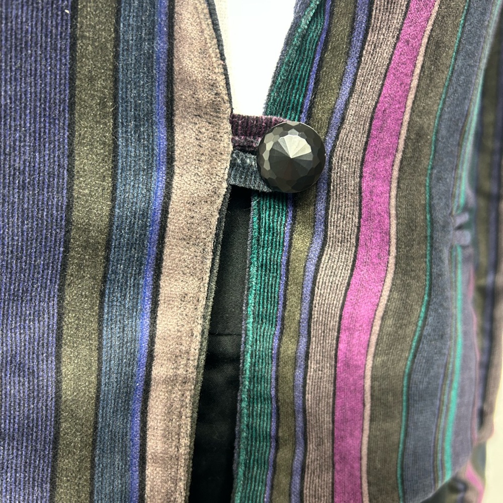 Vintage Striped Velvet Blazer – Size 7 - Picture 3 of 15